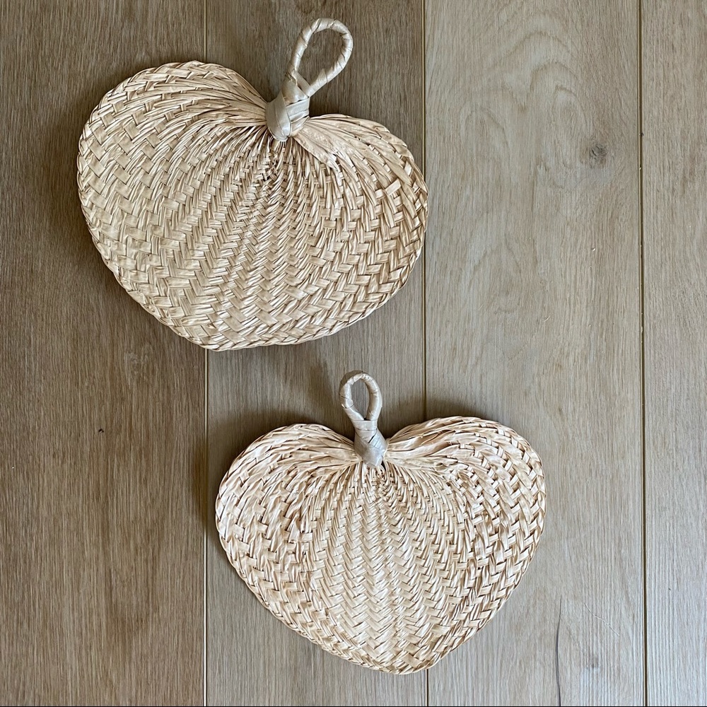 Wicker fans/hanging art - set of 2